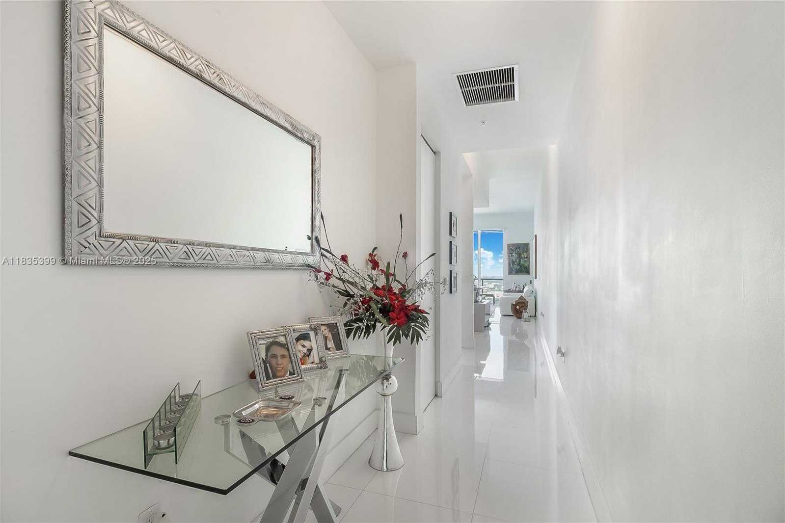 Small Image of 185 SOUTH WEST 7TH ST #4401, Miami Number 6