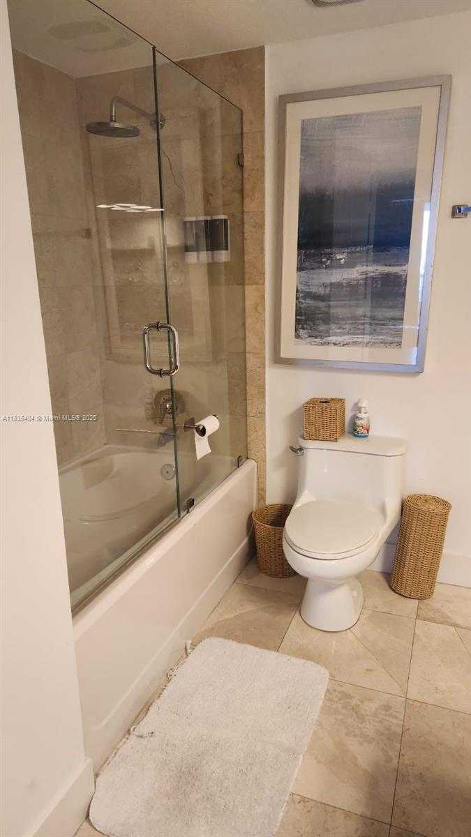 Small Image of 170 SOUTH EAST 14TH ST #2405, Miami Number 3