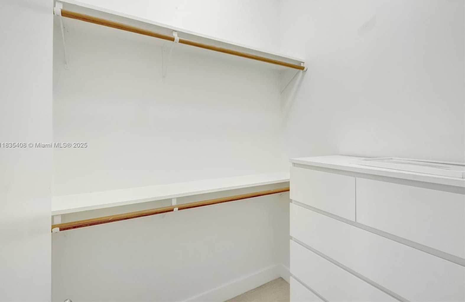 Small Image of 5765 SOUTH WEST 84TH ST, South Miami Number 21