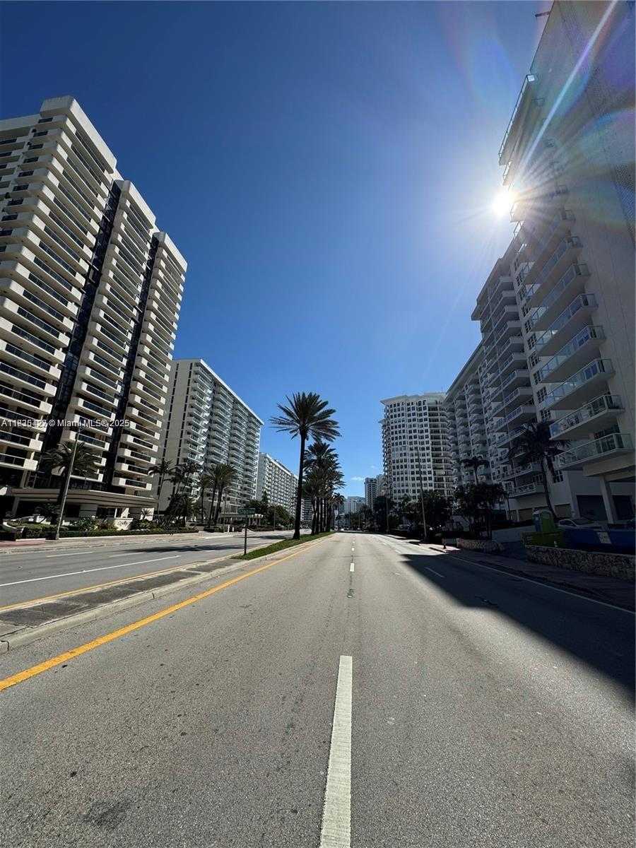 Small Image of 5750 COLLINS AVE #4F, Miami Beach Number 5