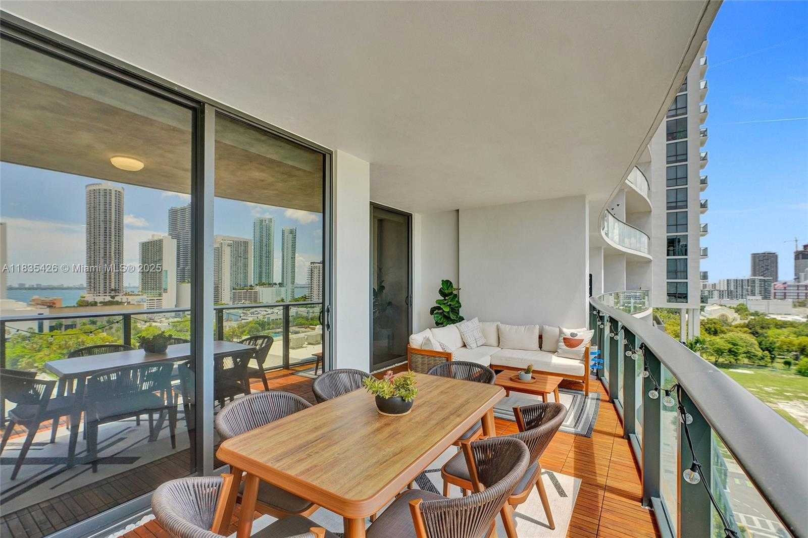 Small Image of 1600 NORTH EAST 1ST AVE #1105, Miami Number 21