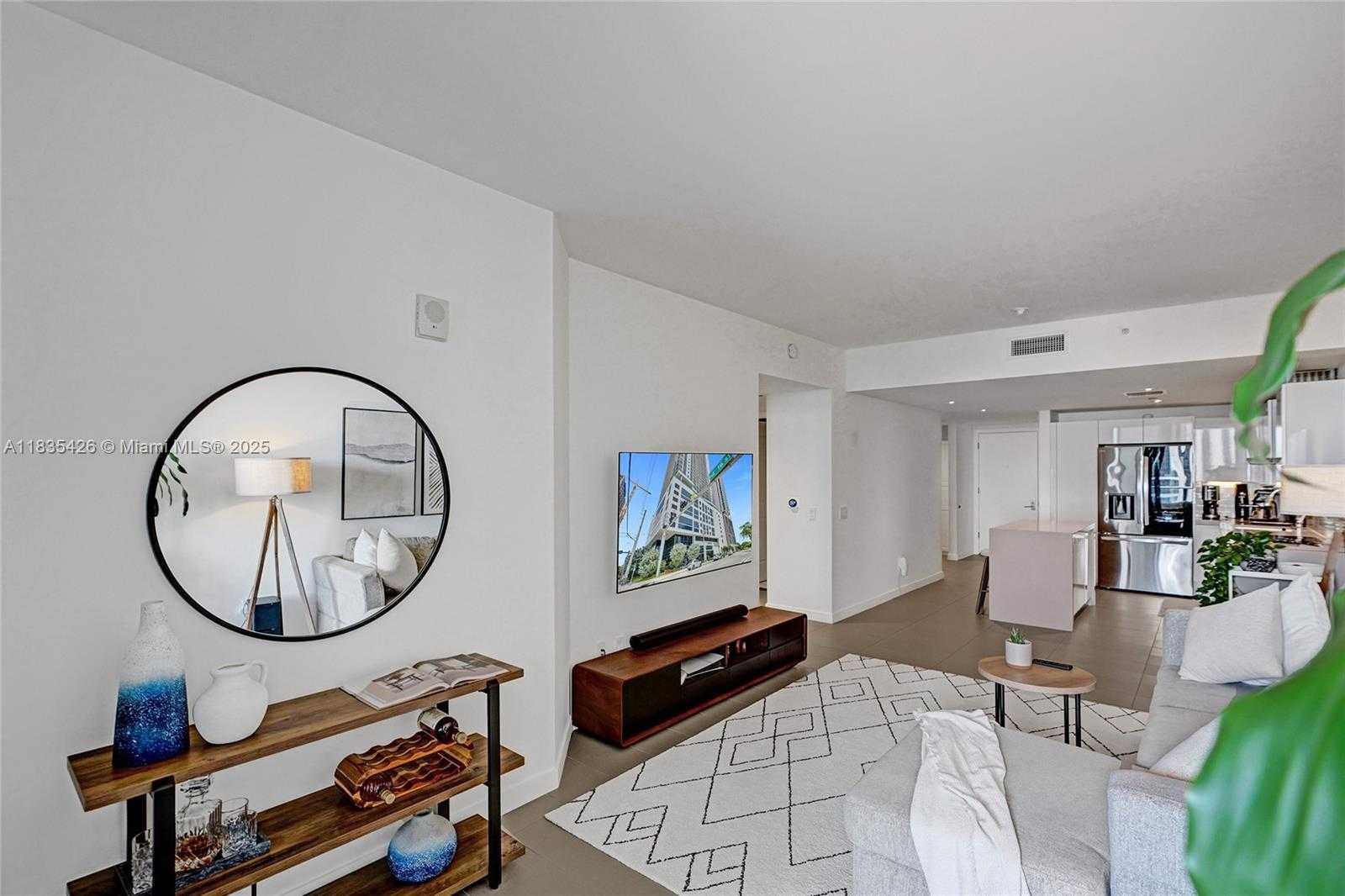 Small Image of 1600 NORTH EAST 1ST AVE #1105, Miami Number 4