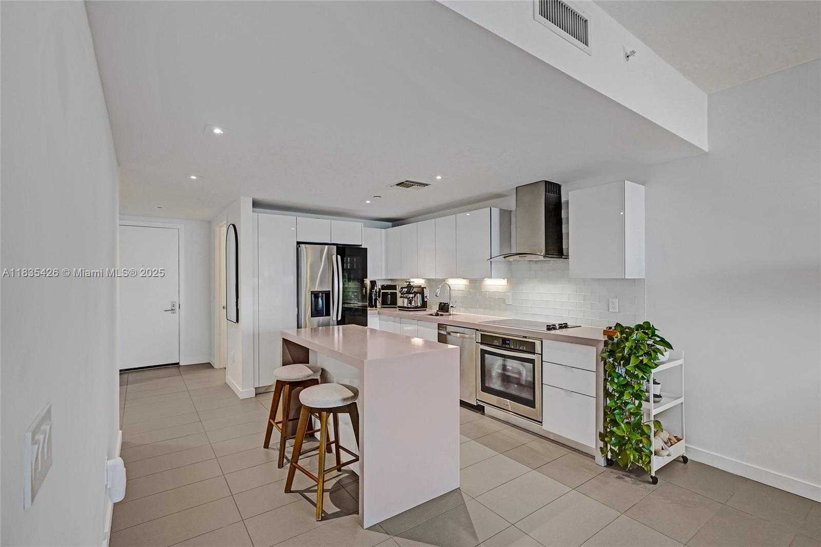 Small Image of 1600 NORTH EAST 1ST AVE #1105, Miami Number 8