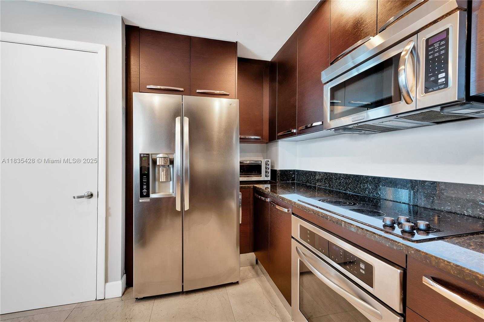 Small Image of 3030 NORTH EAST 188TH ST #603, Aventura Number 5