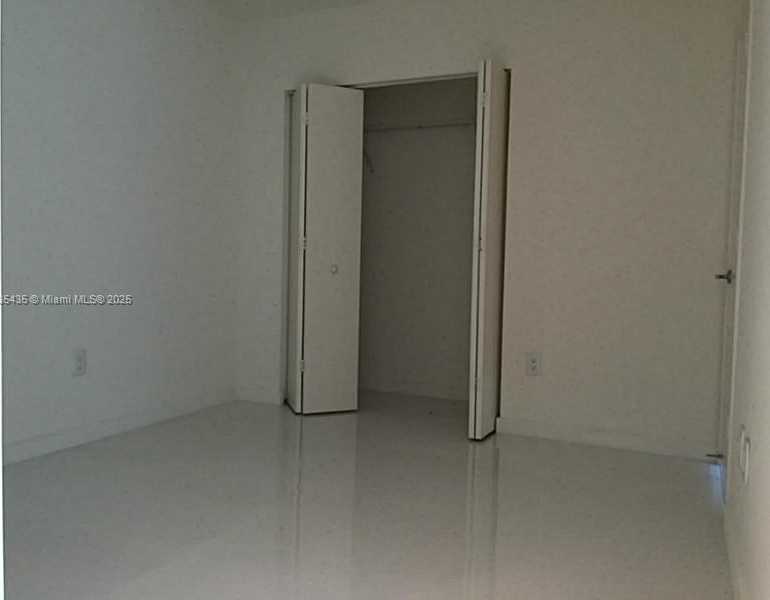 Small Image of 1100 SOUTH MIAMI AV #3203, Miami Number 4