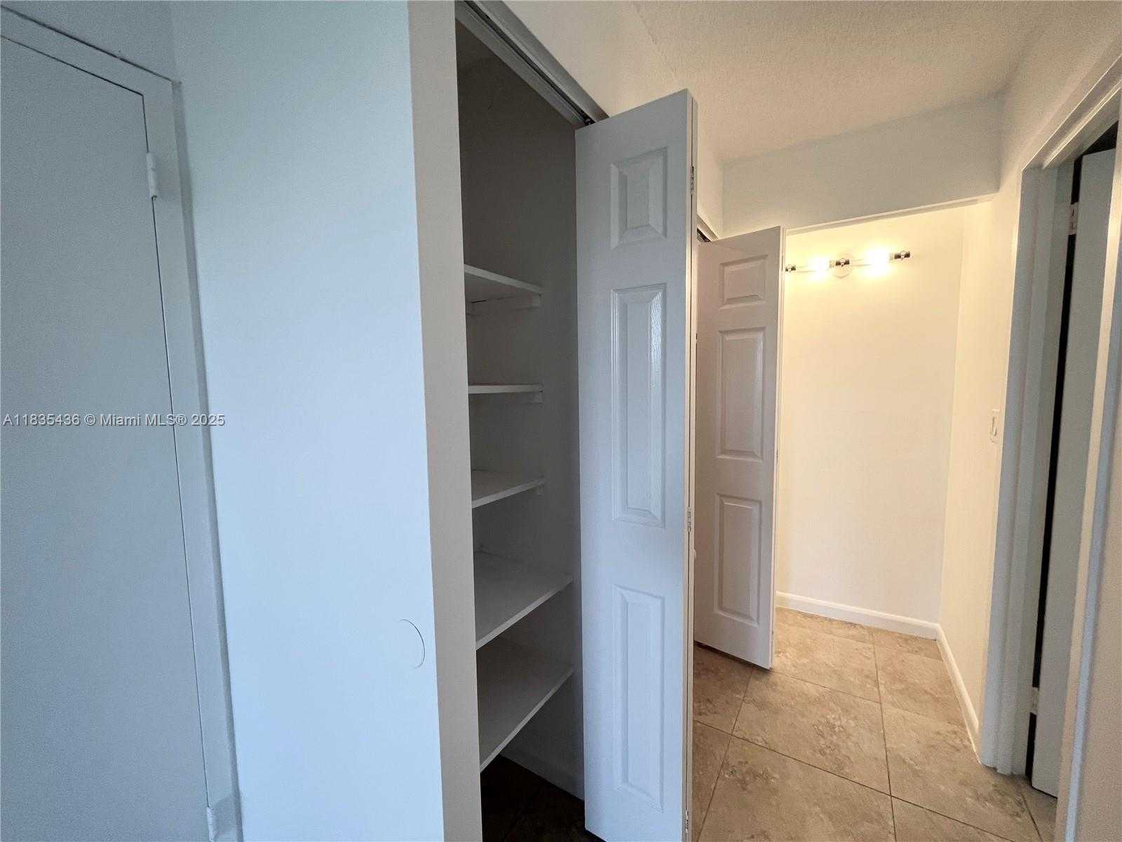 Small Image of 230 174TH ST #M01, Sunny Isles Beach Number 25