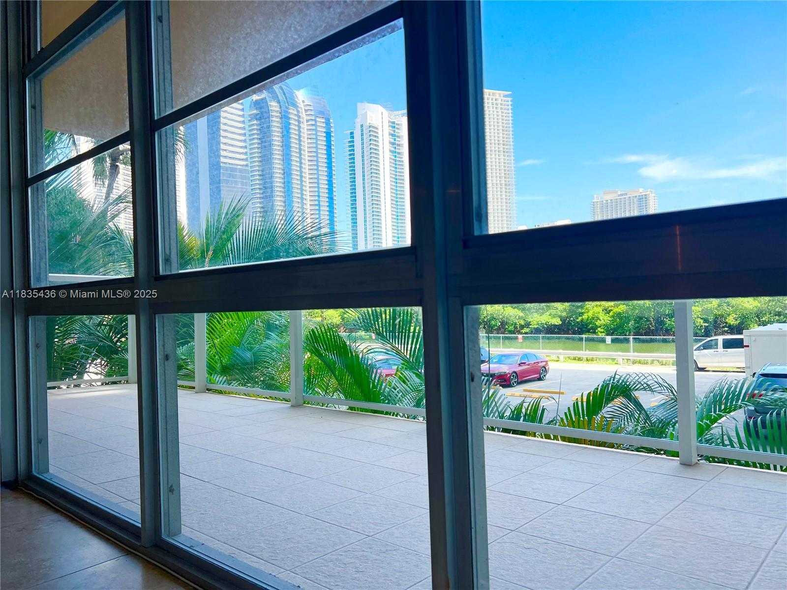 Small Image of 230 174TH ST #M01, Sunny Isles Beach Number 5