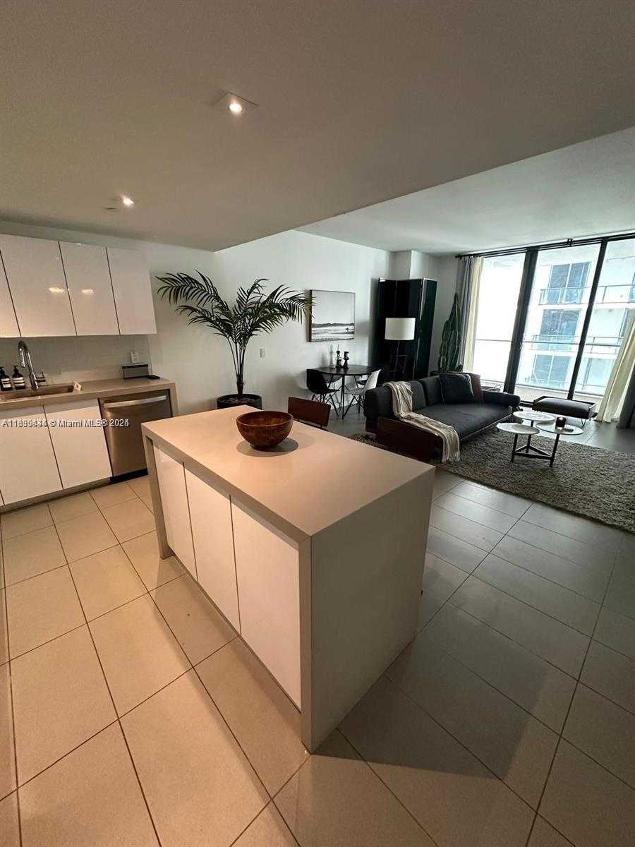 Small Image of 1600 NORTH EAST 1ST AVE #1917, Miami Number 16