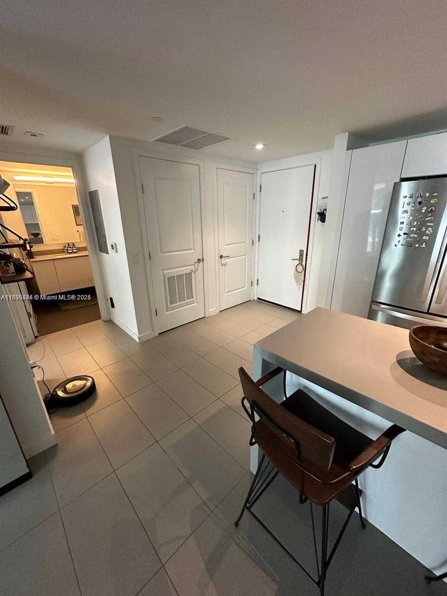 Small Image of 1600 NORTH EAST 1ST AVE #1917, Miami Number 17