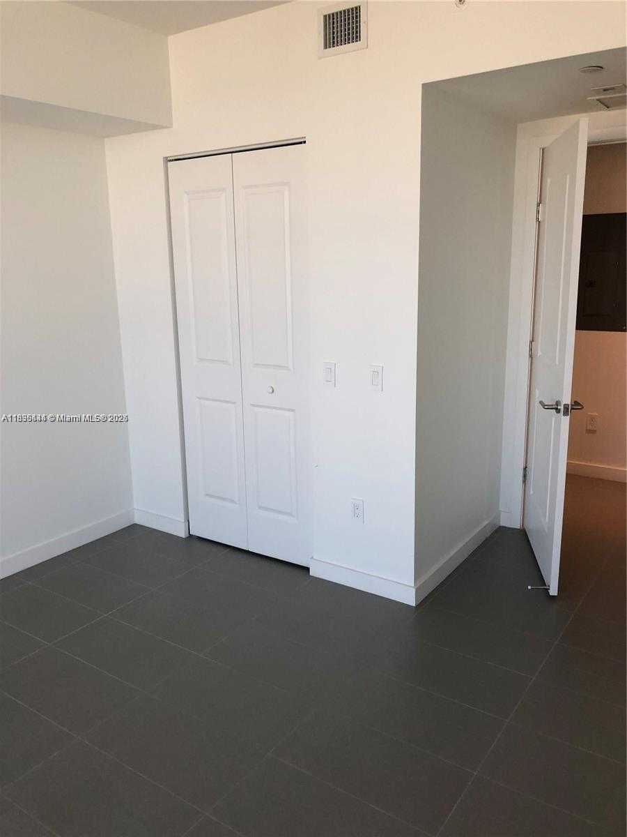 Small Image of 1600 NORTH EAST 1ST AVE #1917, Miami Number 20
