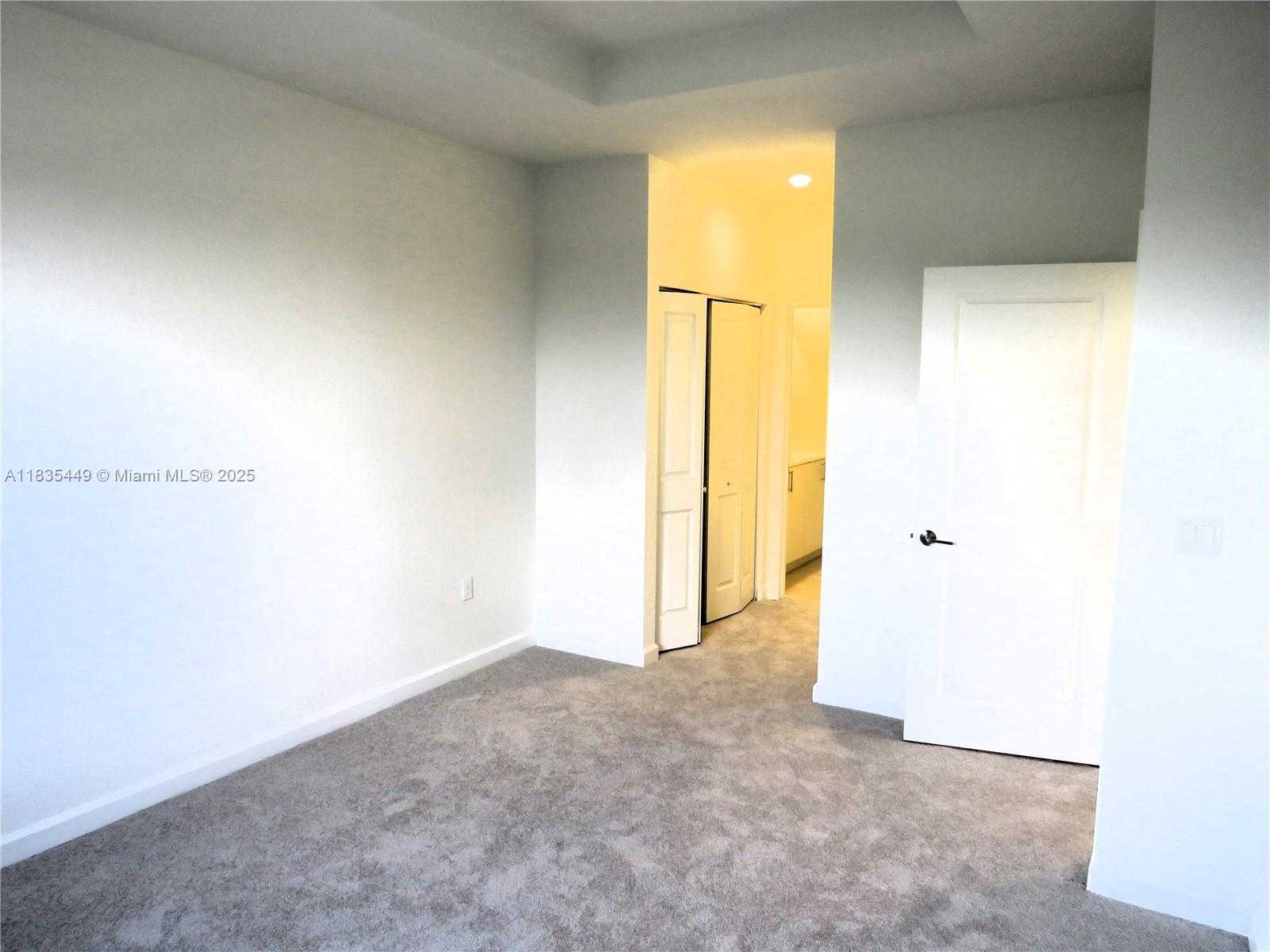 Small Image of 18417 SOUTH WEST 1ST ST #18417, Pembroke Pines Number 19