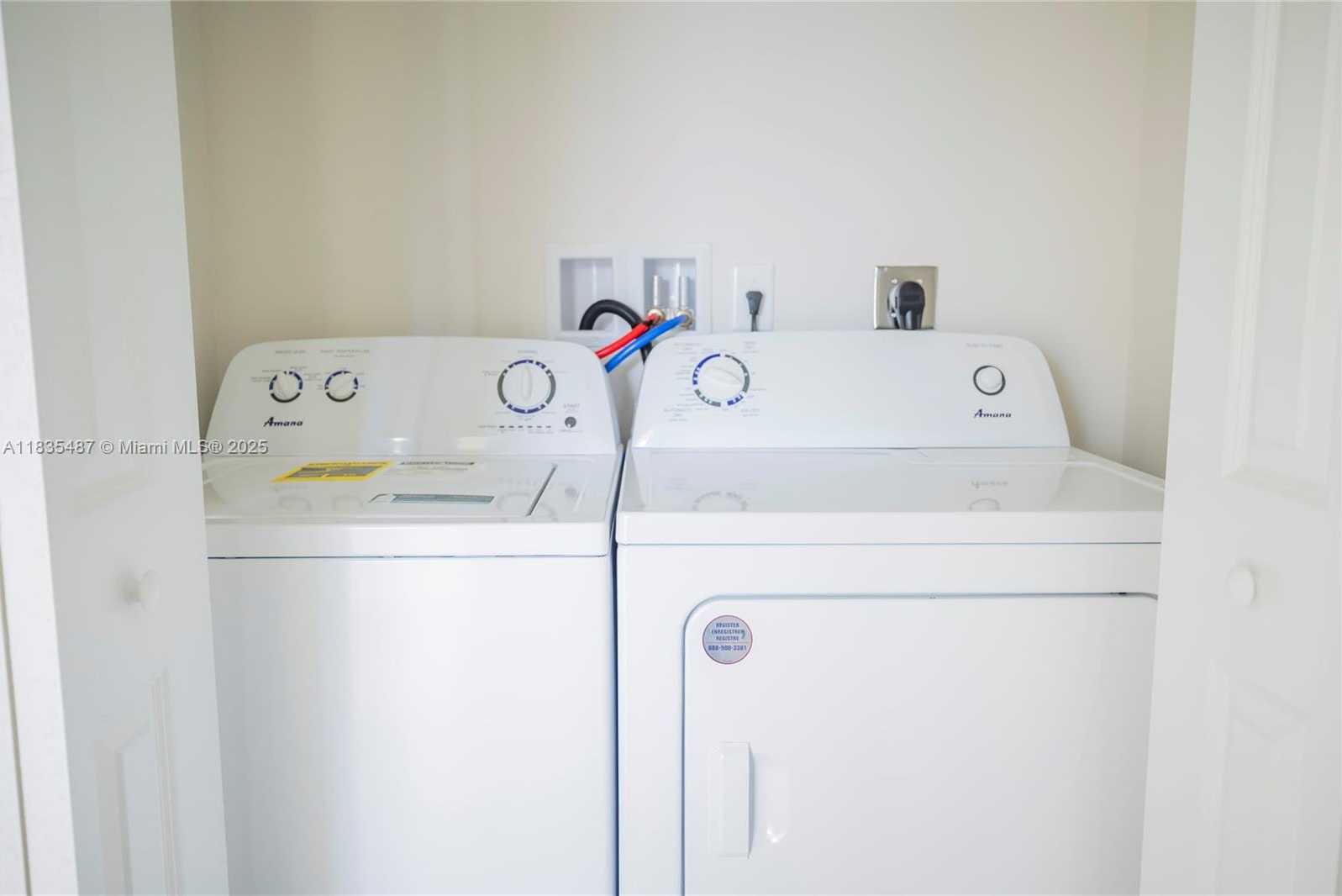 Small Image of 18020 SOUTH WEST 103RD AVE, Miami Number 24
