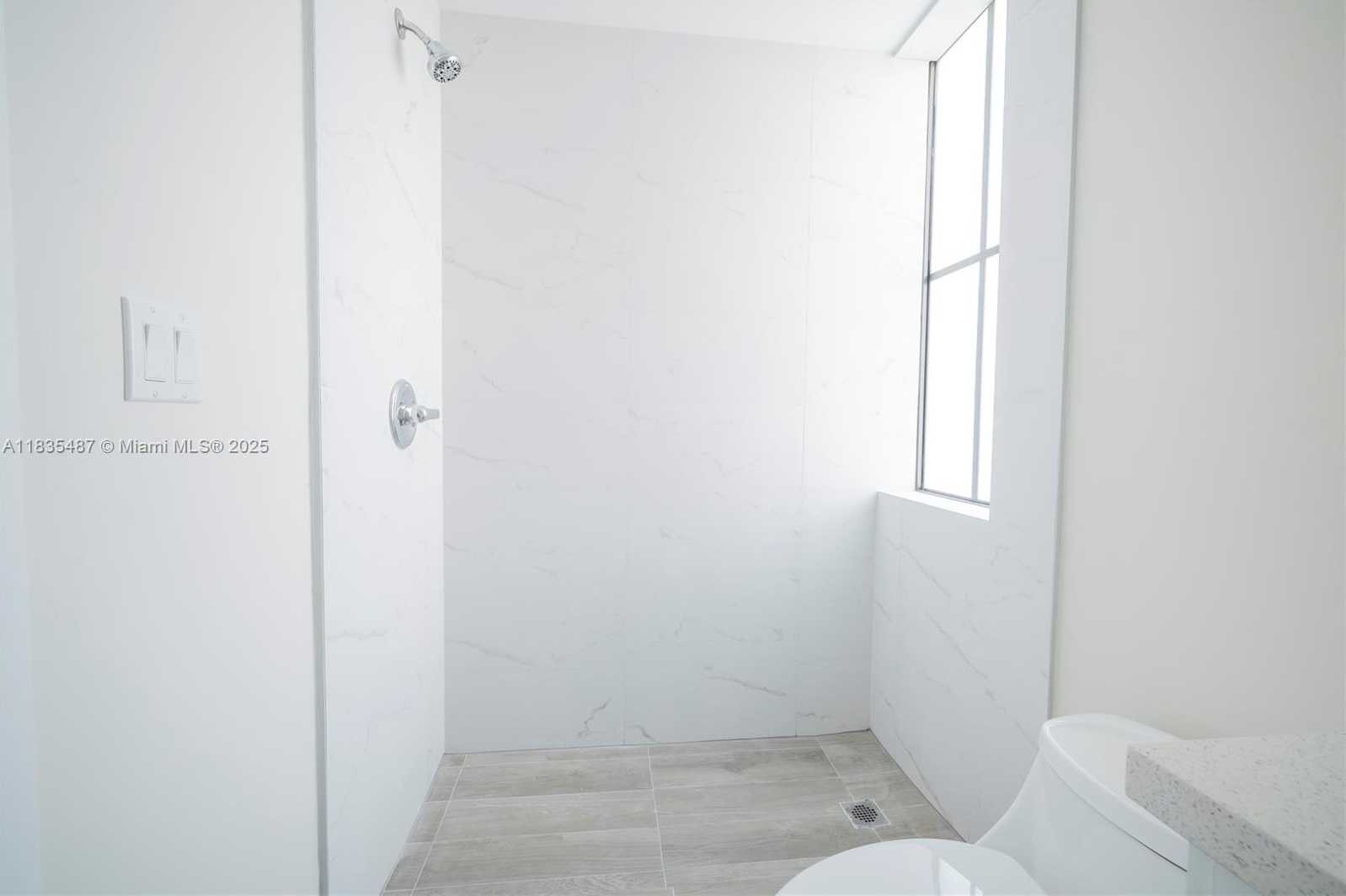 Small Image of 18020 SOUTH WEST 103RD AVE, Miami Number 37