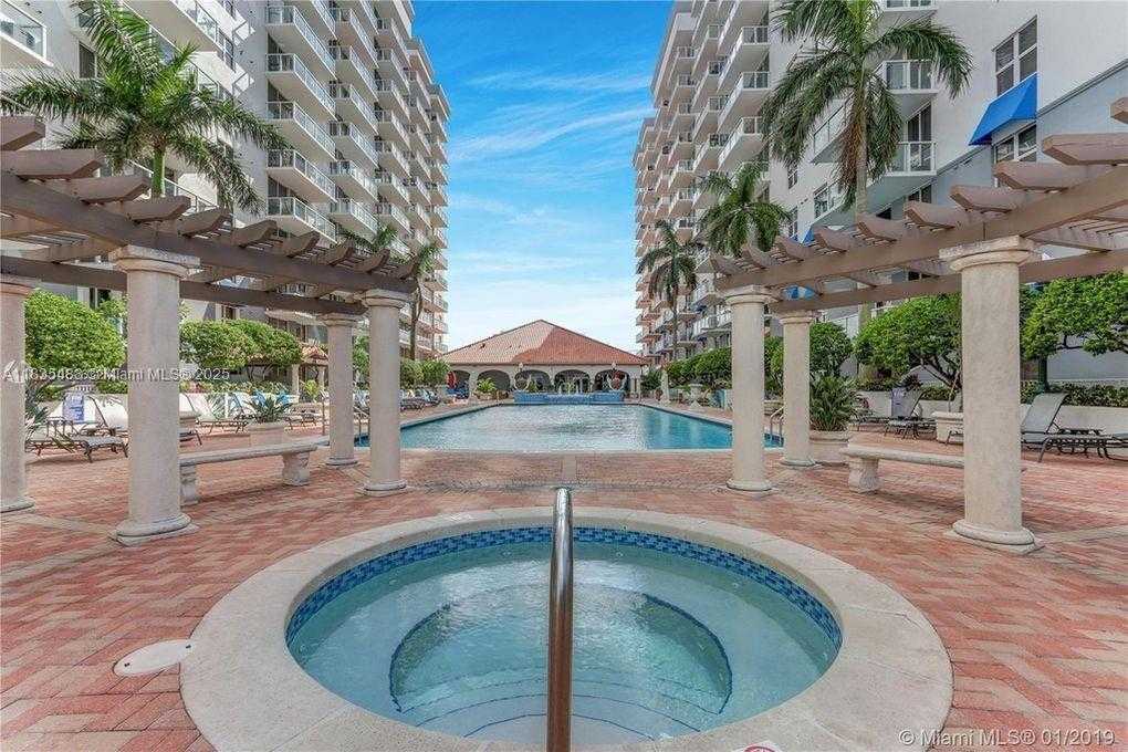 Small Image of 5077 NORTH WEST 7TH ST #503, Miami Number 36