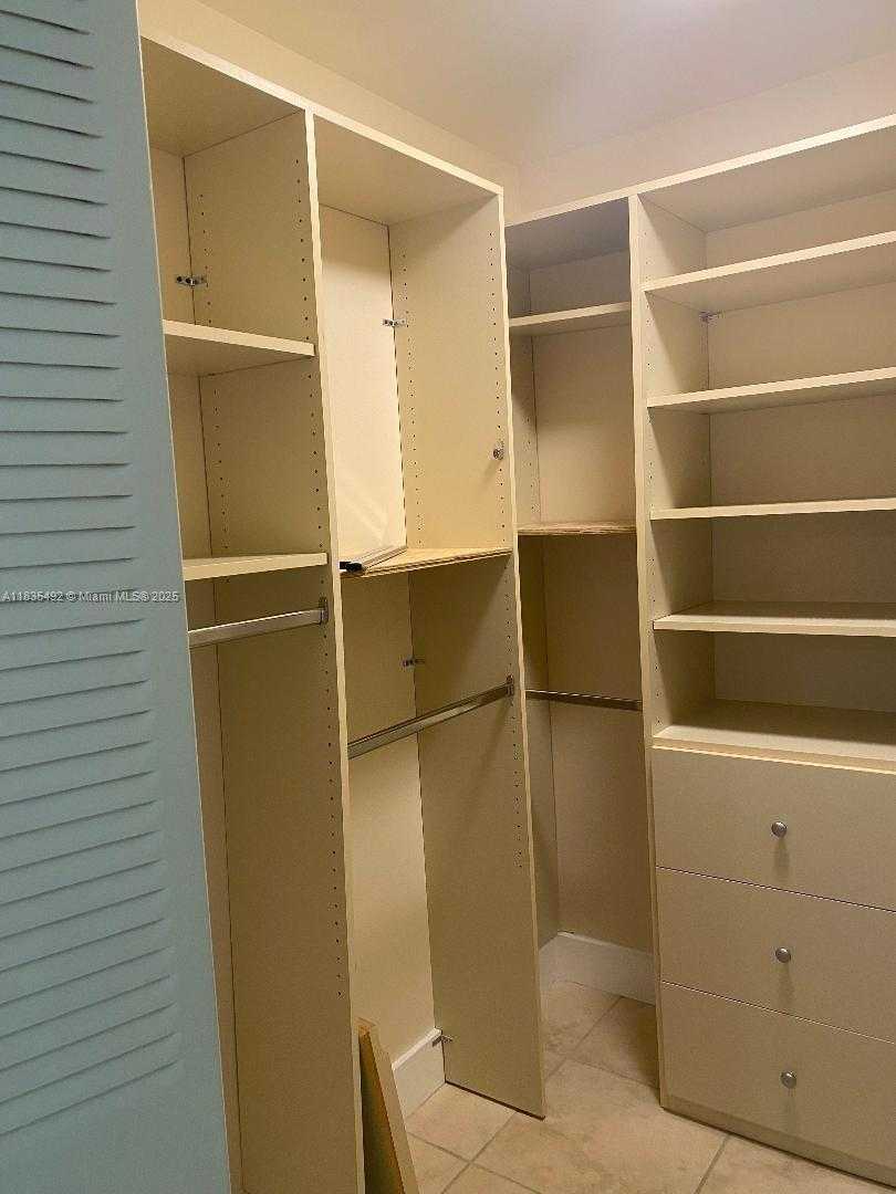 Small Image of 11419 SOUTH WEST 109TH RD #48B, Miami Number 14