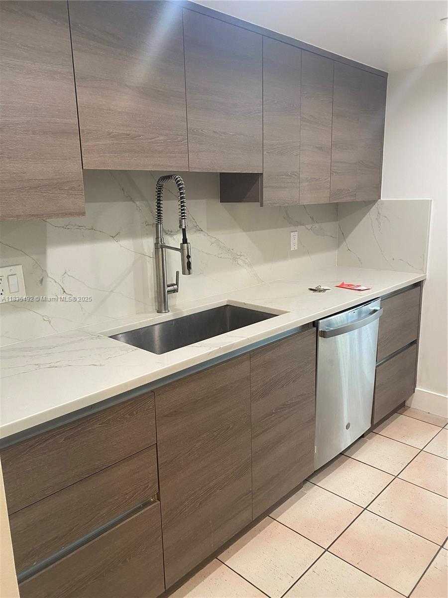 Small Image of 11419 SOUTH WEST 109TH RD #48B, Miami Number 7