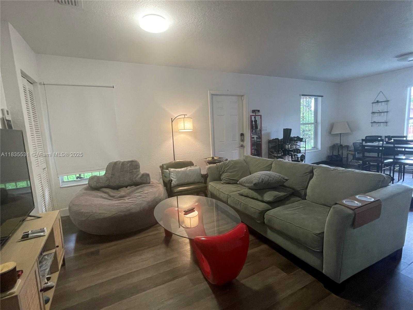 Small Image of 6316 NORTH WEST 1ST CT, Miami Number 10