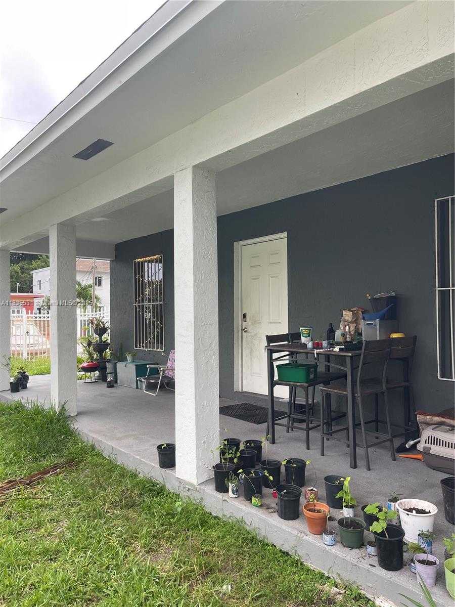Small Image of 6316 NORTH WEST 1ST CT, Miami Number 19
