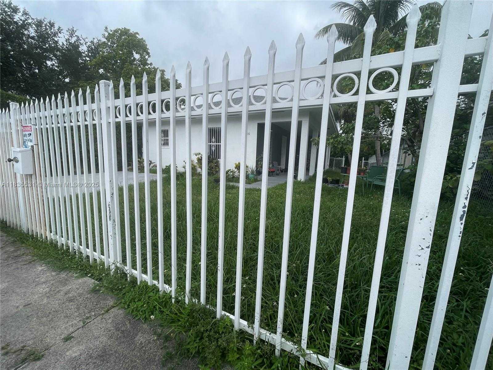 Small Image of 6316 NORTH WEST 1ST CT, Miami Number 23