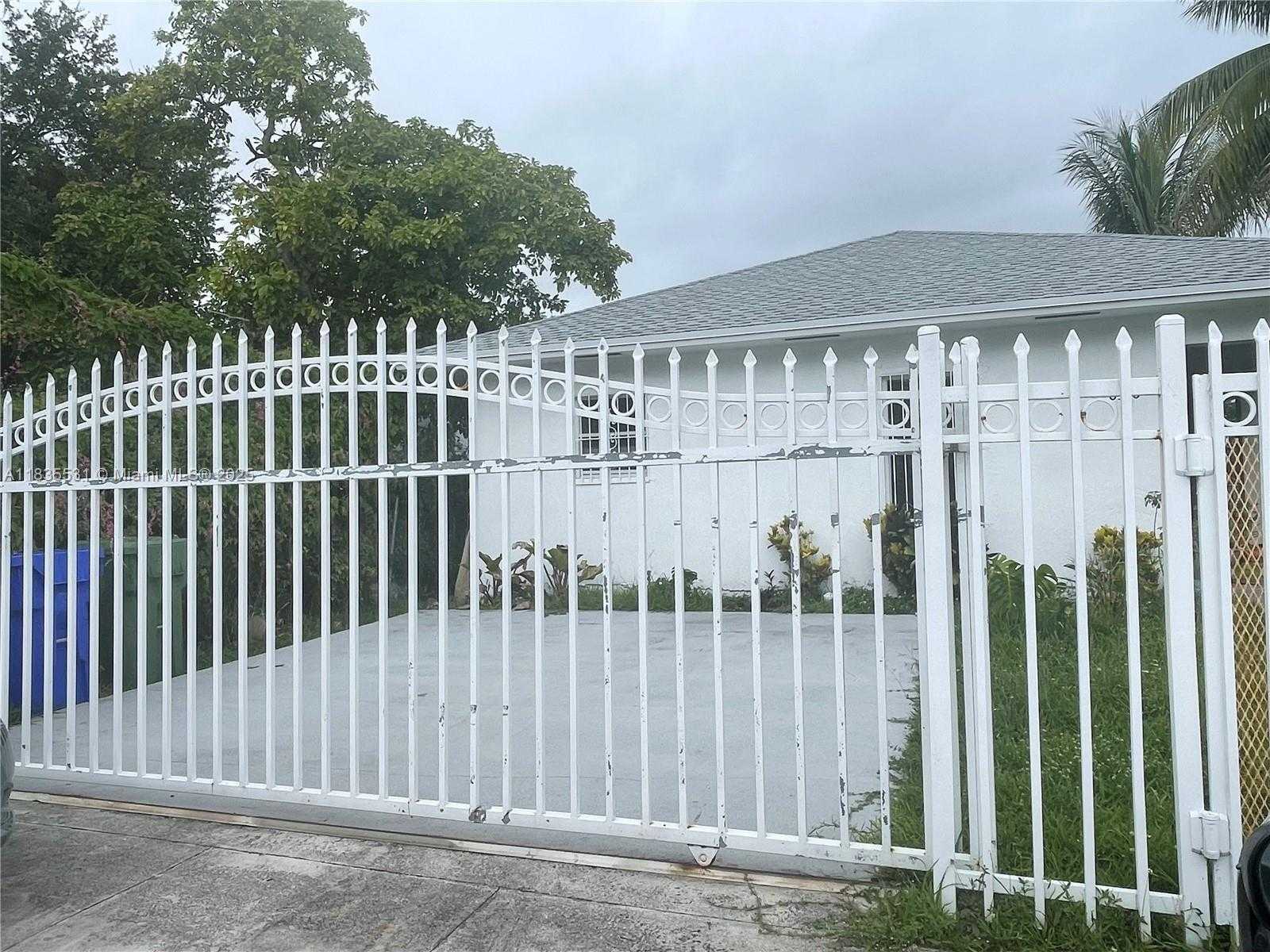 Small Image of 6316 NORTH WEST 1ST CT, Miami Number 24