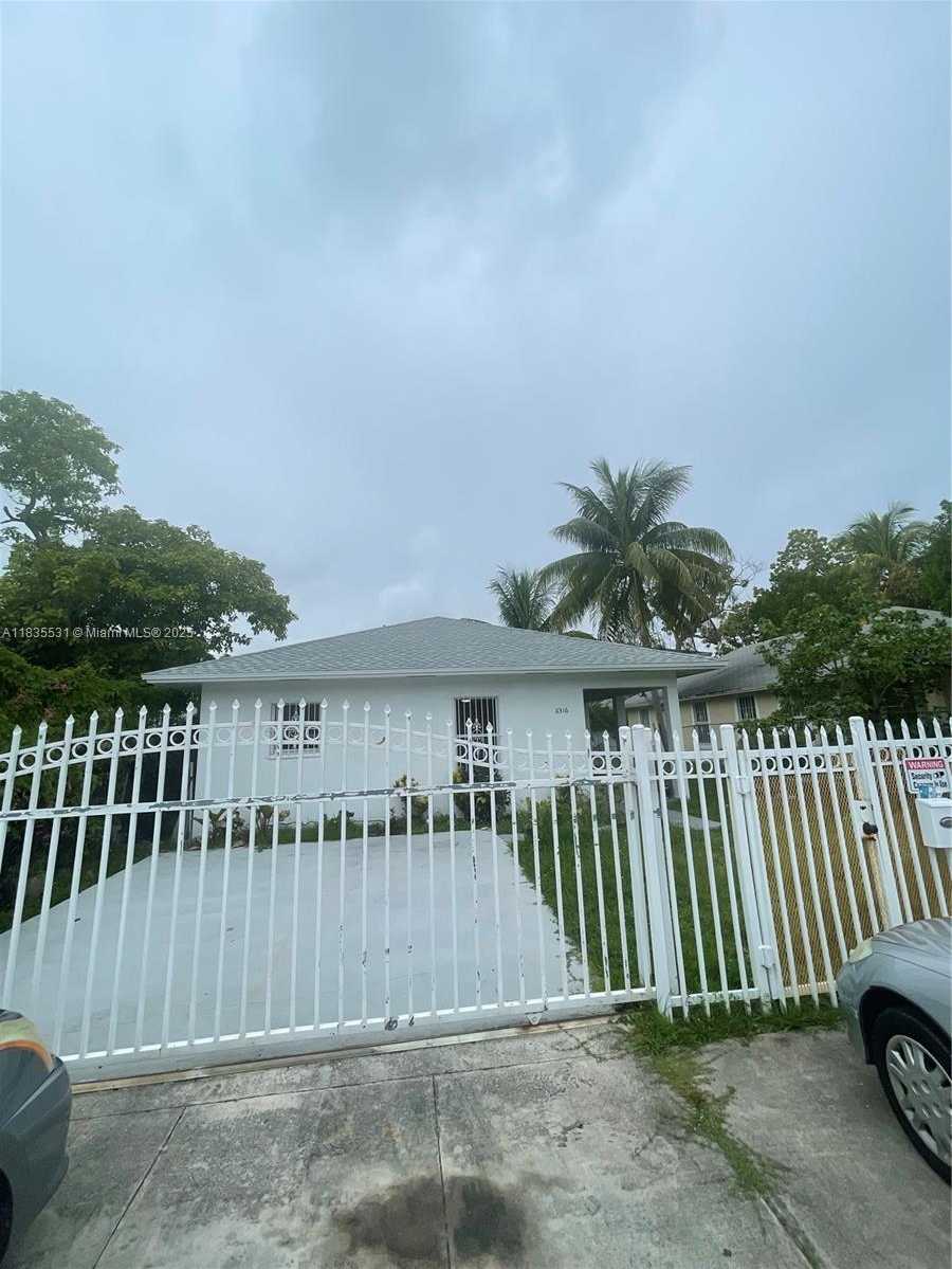 Small Image of 6316 NORTH WEST 1ST CT, Miami Number 25