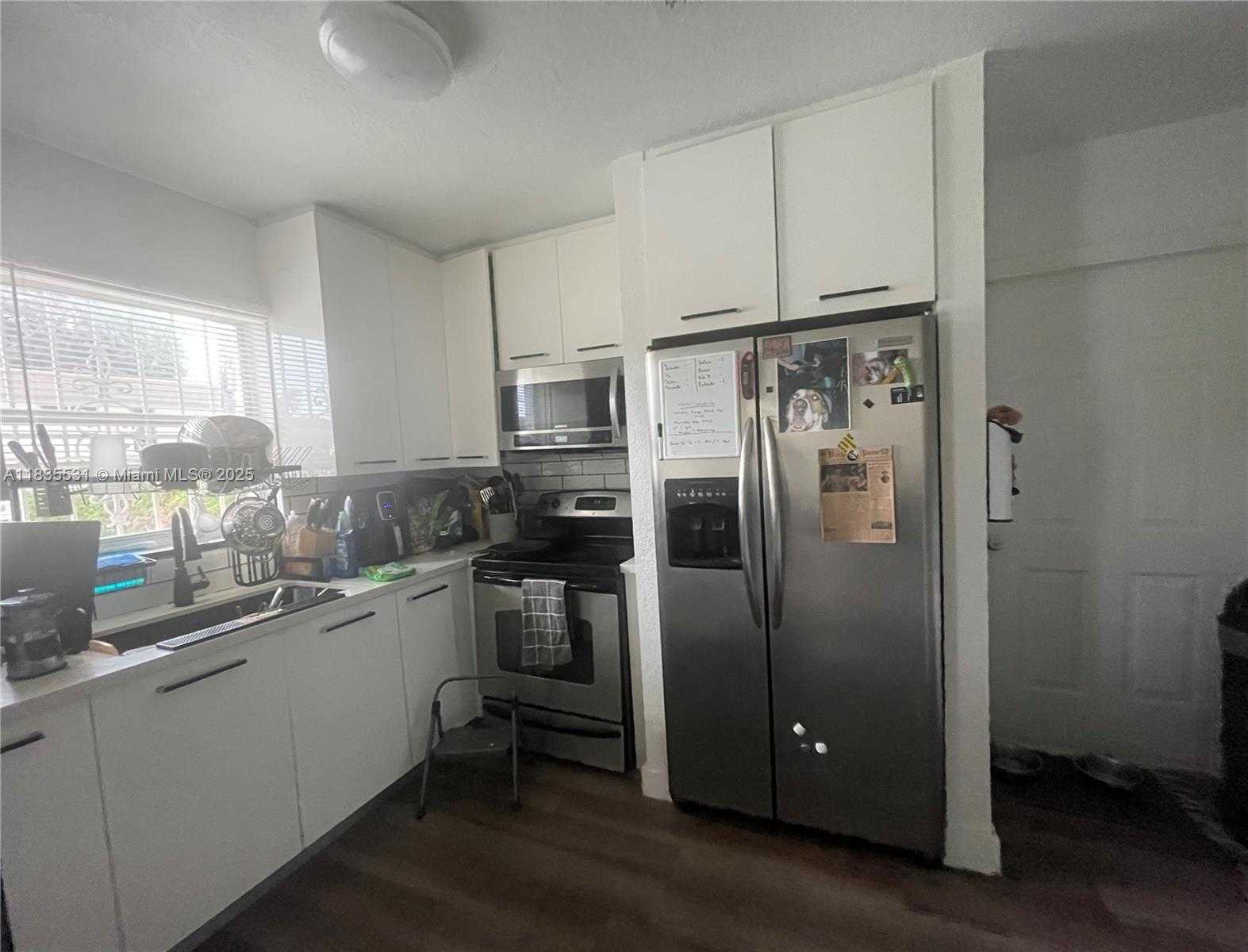 Small Image of 6316 NORTH WEST 1ST CT, Miami Number 5