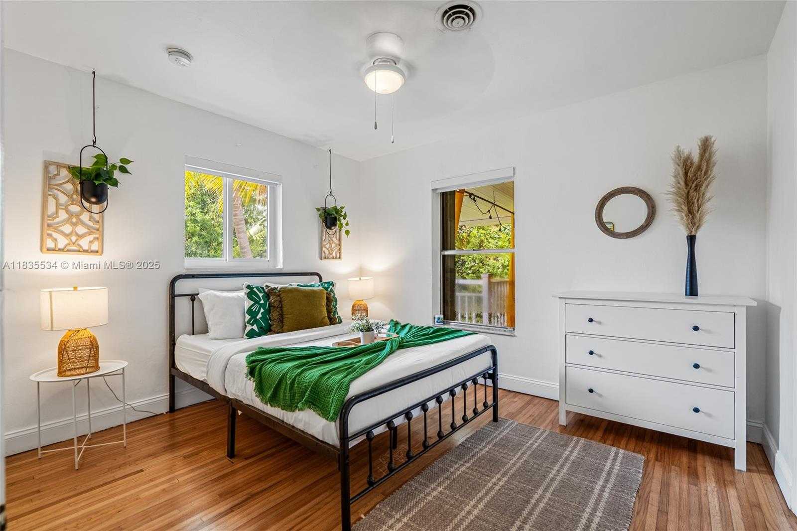 Small Image of 1031 NORTH EAST LITTLE RIVER DR #1031, Miami Number 16