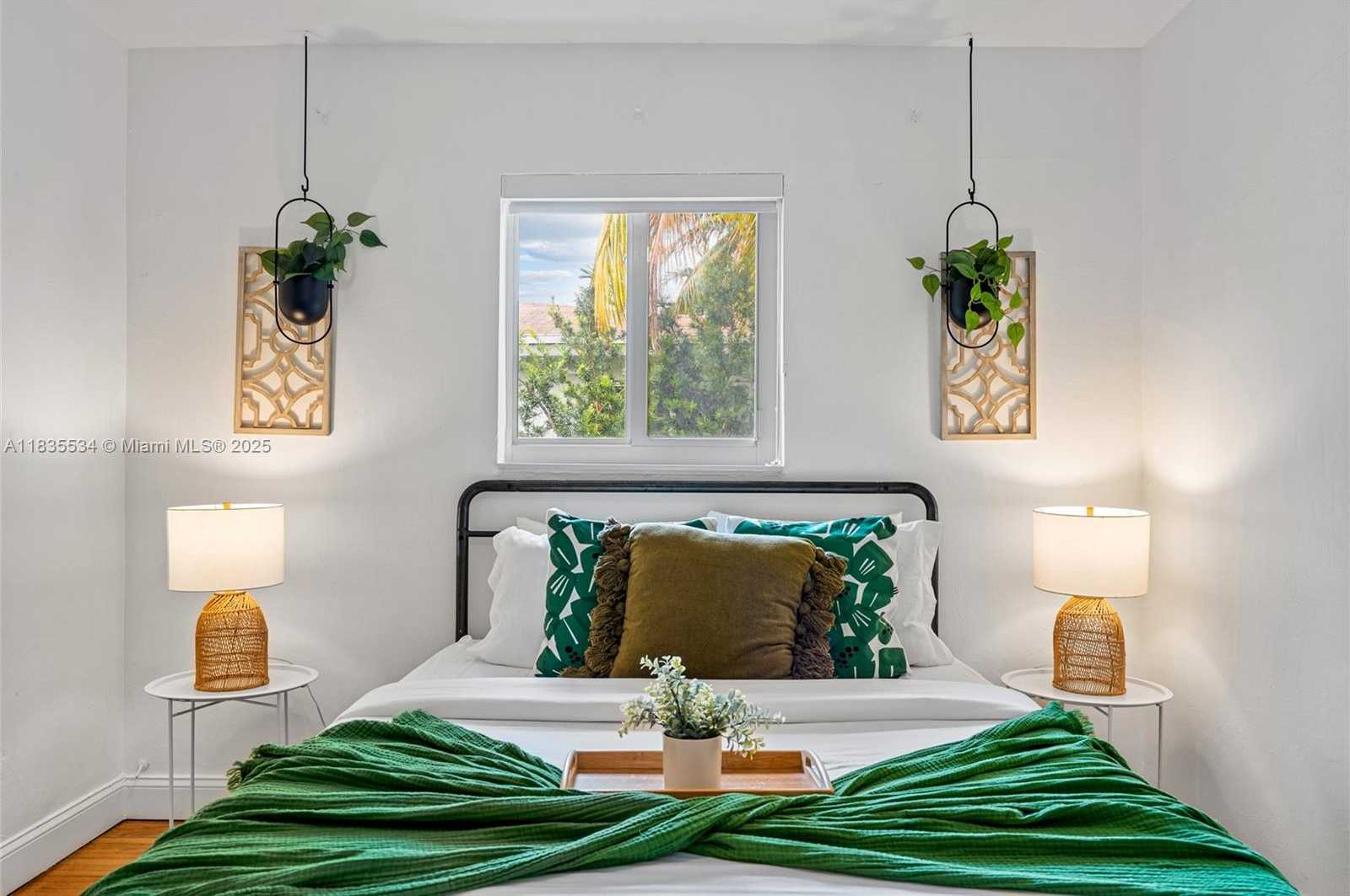 Small Image of 1031 NORTH EAST LITTLE RIVER DR #1031, Miami Number 17