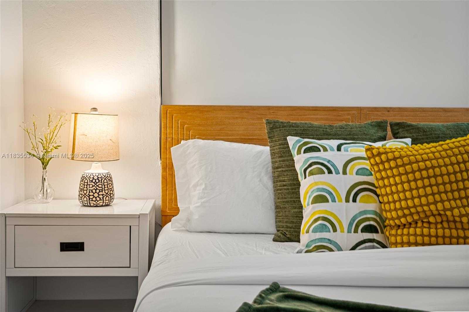 Small Image of 1031 NORTH EAST LITTLE RIVER DR #1031, Miami Number 22