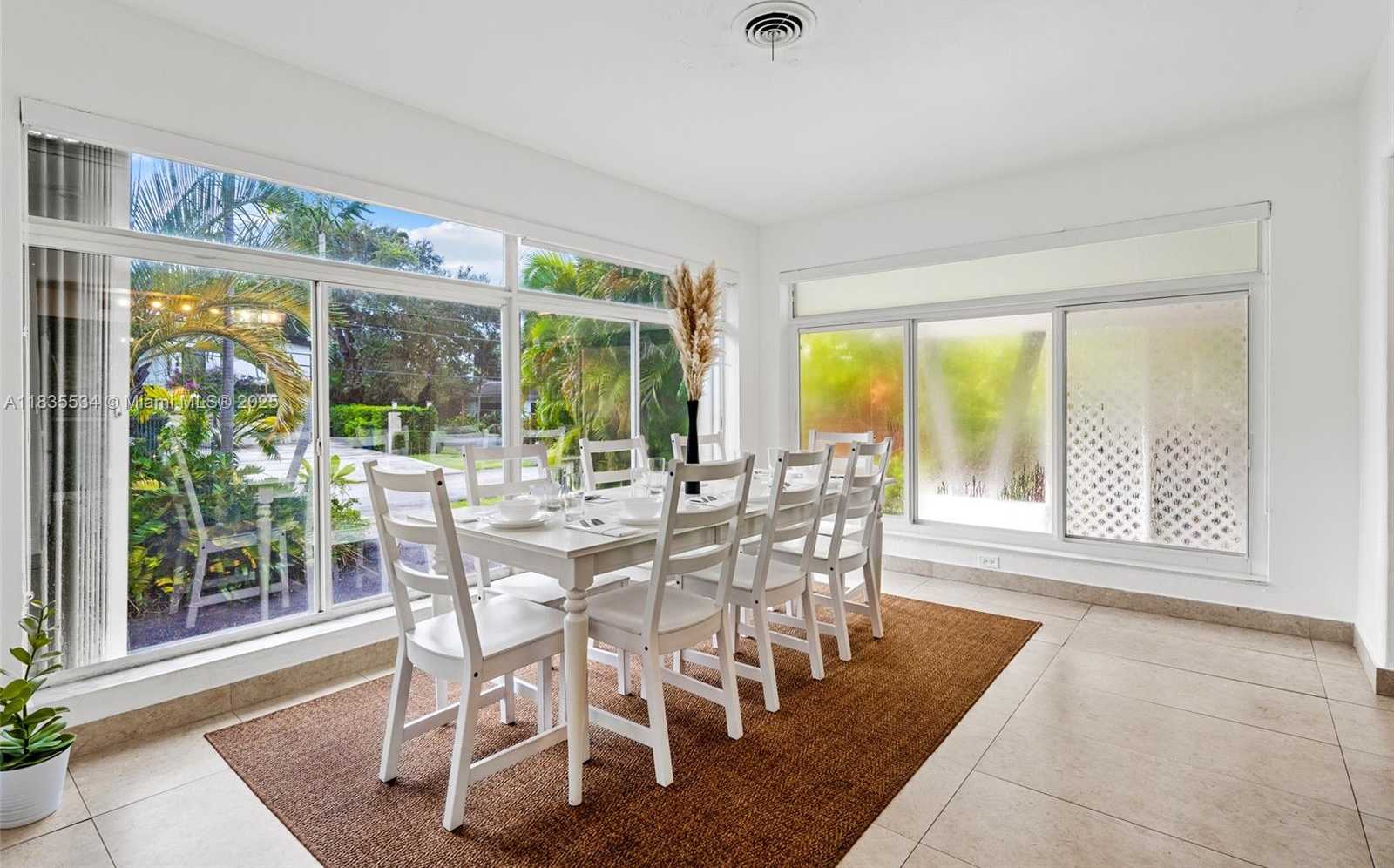 Small Image of 1031 NORTH EAST LITTLE RIVER DR #1031, Miami Number 3