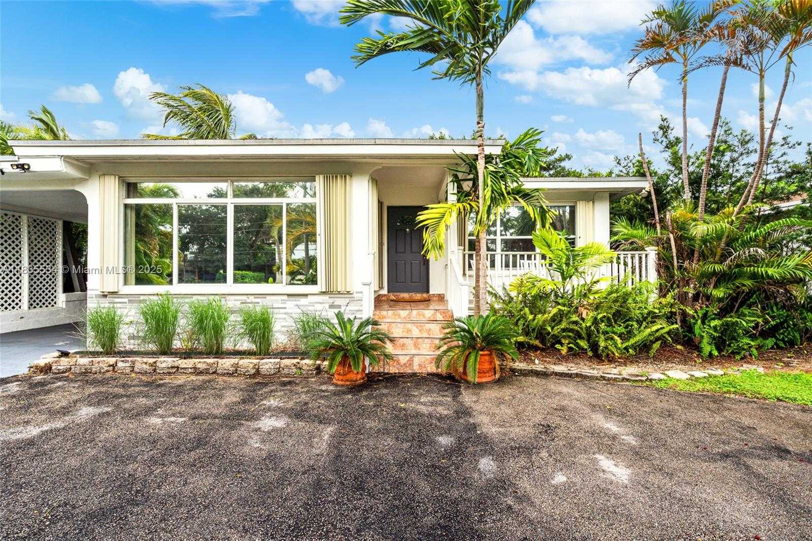 Small Image of 1031 NORTH EAST LITTLE RIVER DR #1031, Miami Number 39