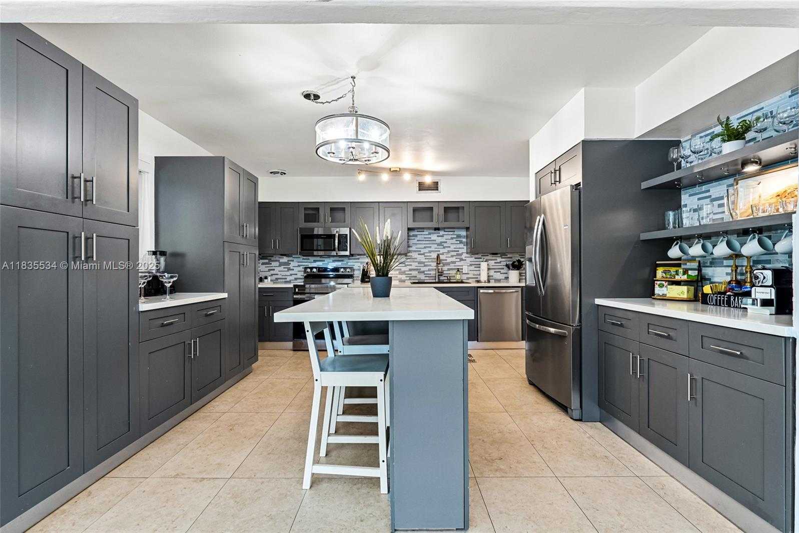 Small Image of 1031 NORTH EAST LITTLE RIVER DR #1031, Miami Number 8