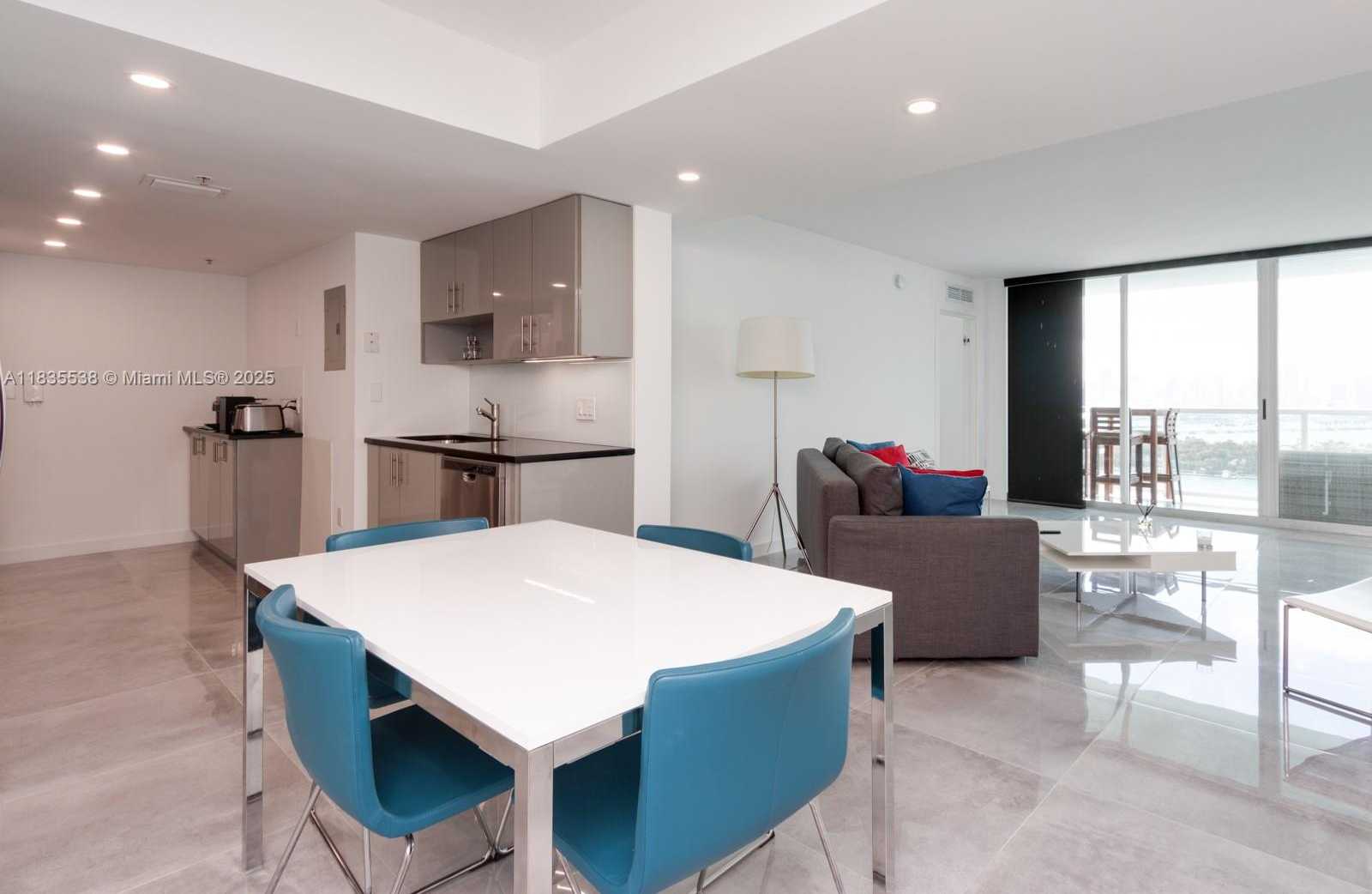 Small Image of 650 WEST AVE #2409, Miami Beach Number 18