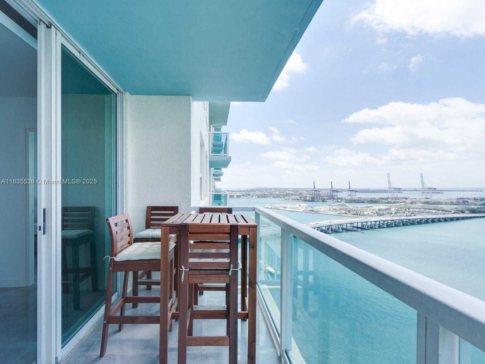 Small Image of 650 WEST AVE #2409, Miami Beach Number 19