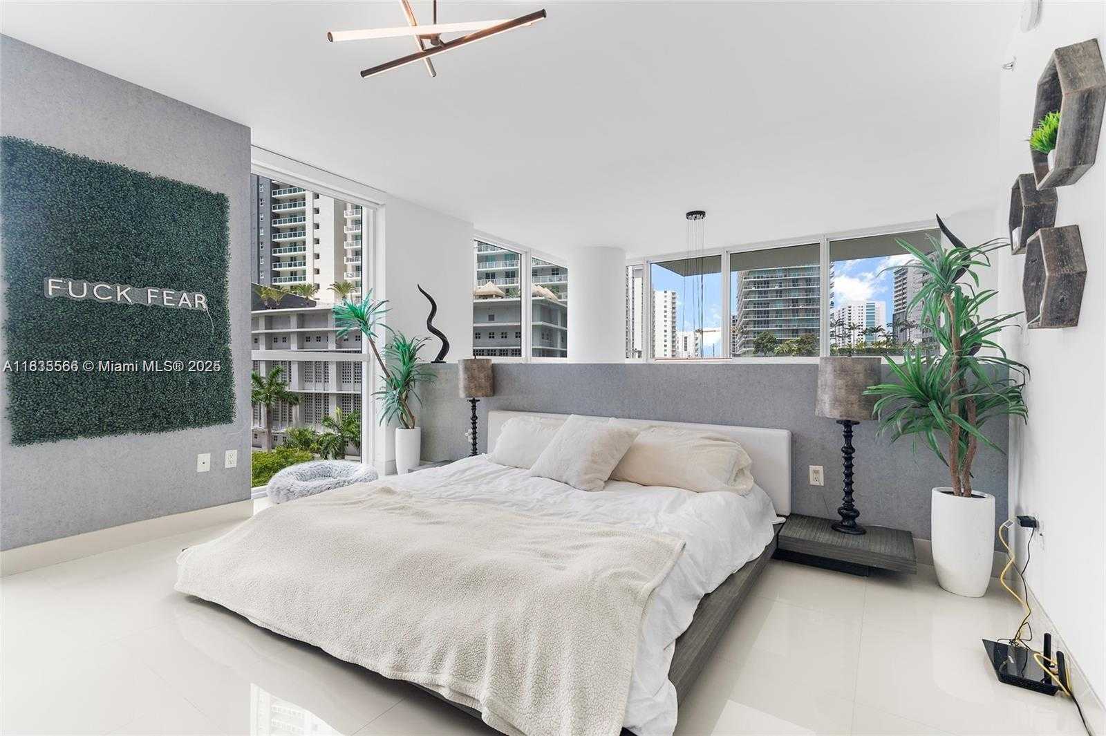 Small Image of 1080 BRICKELL AVE #513, Miami Number 10