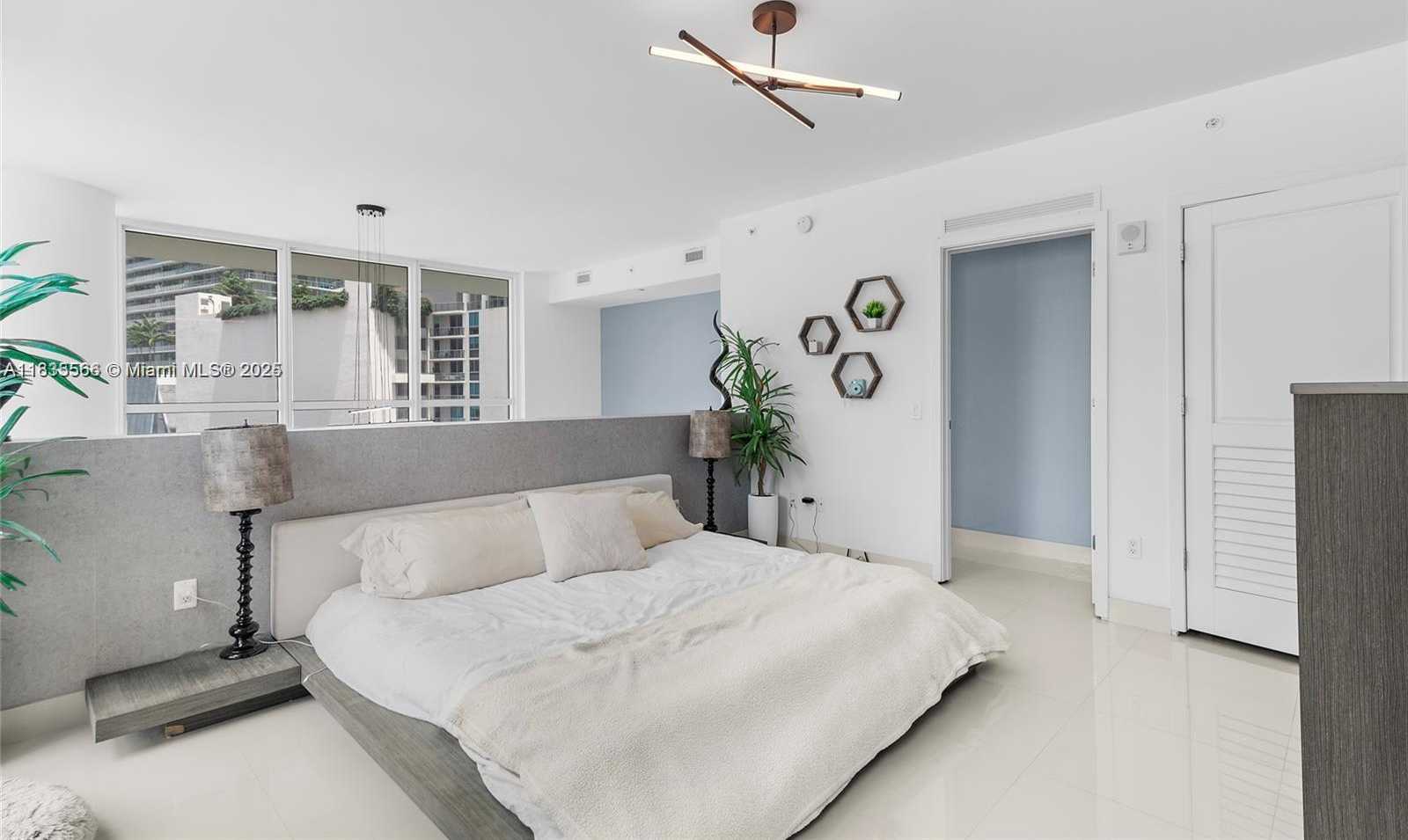 Small Image of 1080 BRICKELL AVE #513, Miami Number 12