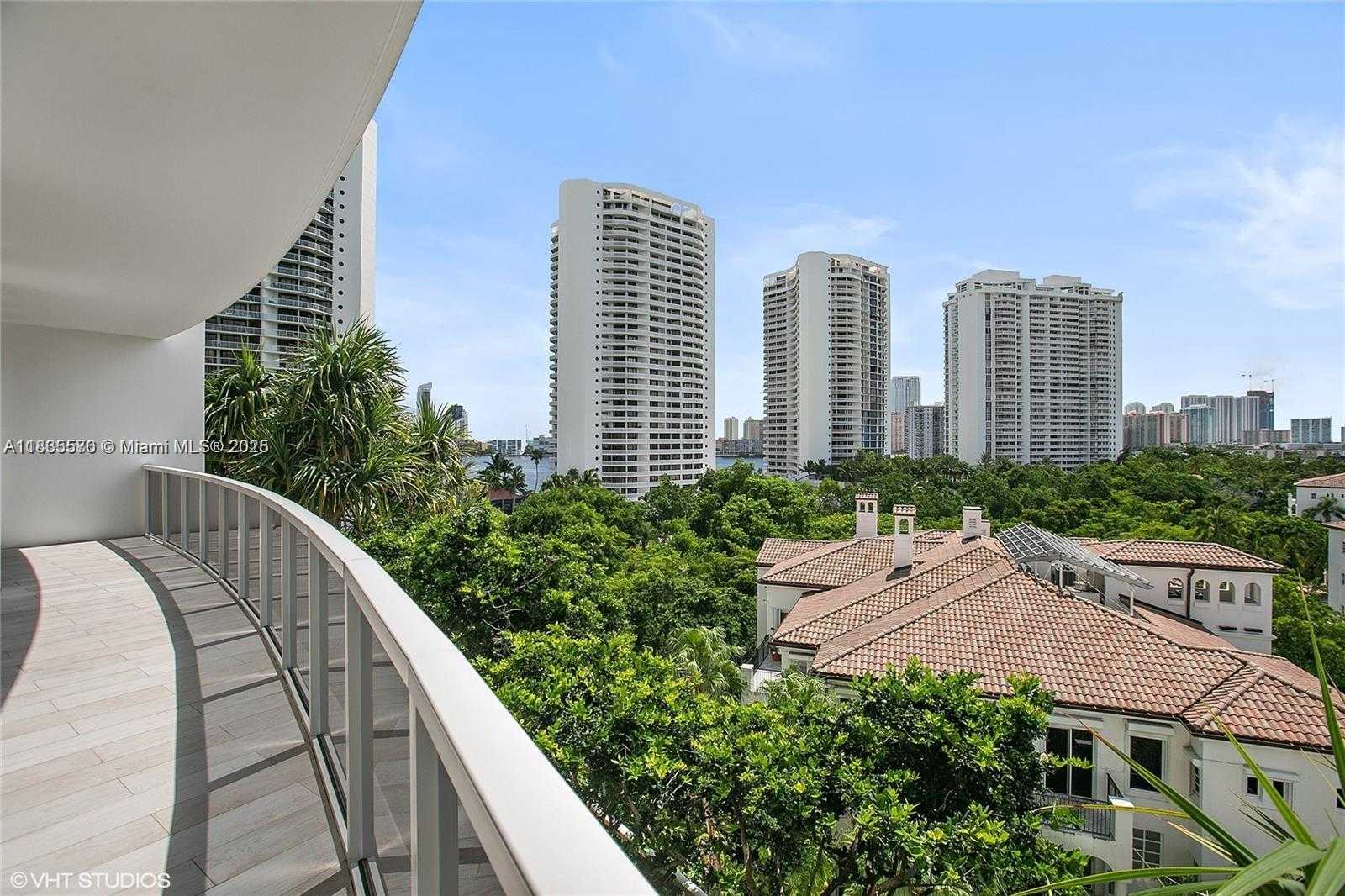 Small Image of 4100 ISLAND BLVD #701, Aventura Number 19