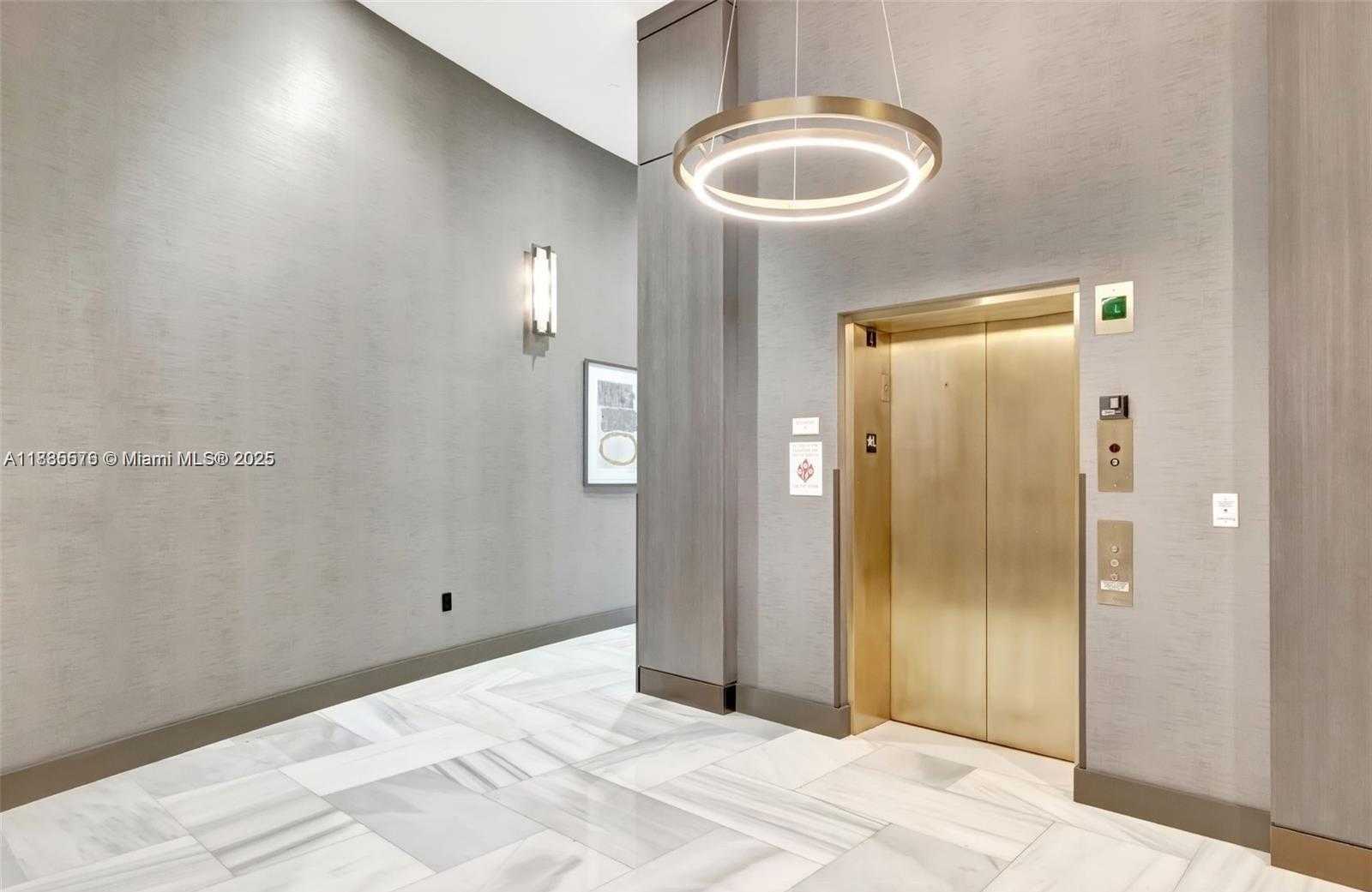 Small Image of 4100 ISLAND BLVD #701, Aventura Number 27