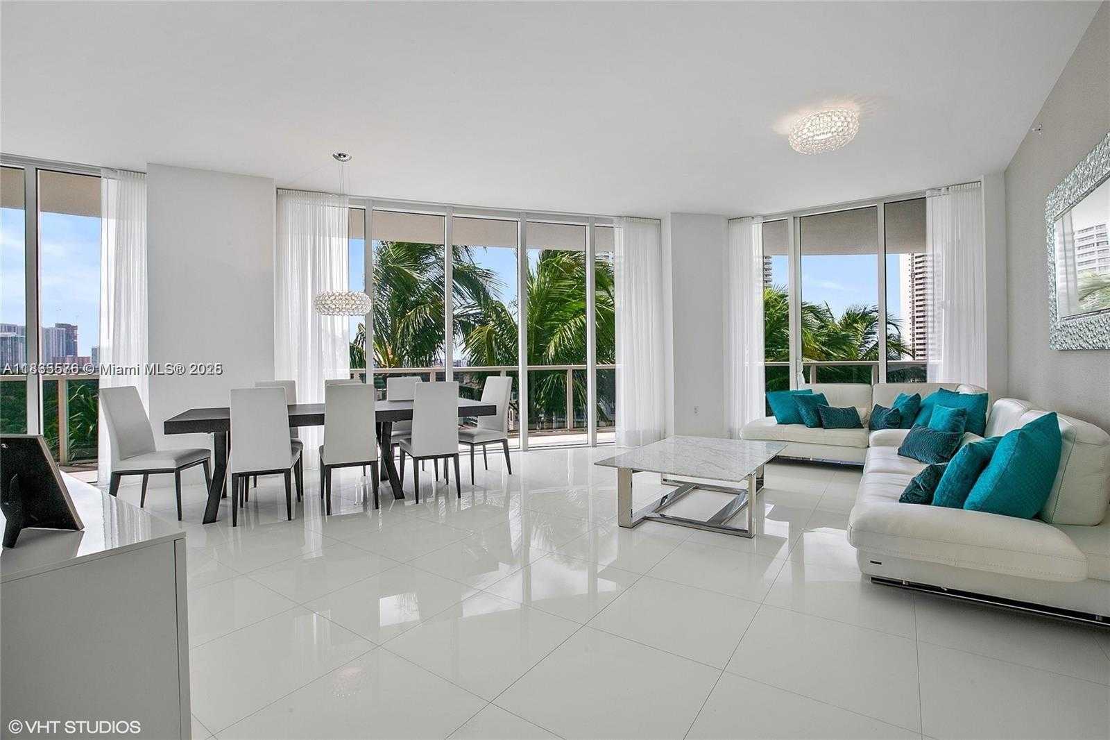 Small Image of 4100 ISLAND BLVD #701, Aventura Number 3