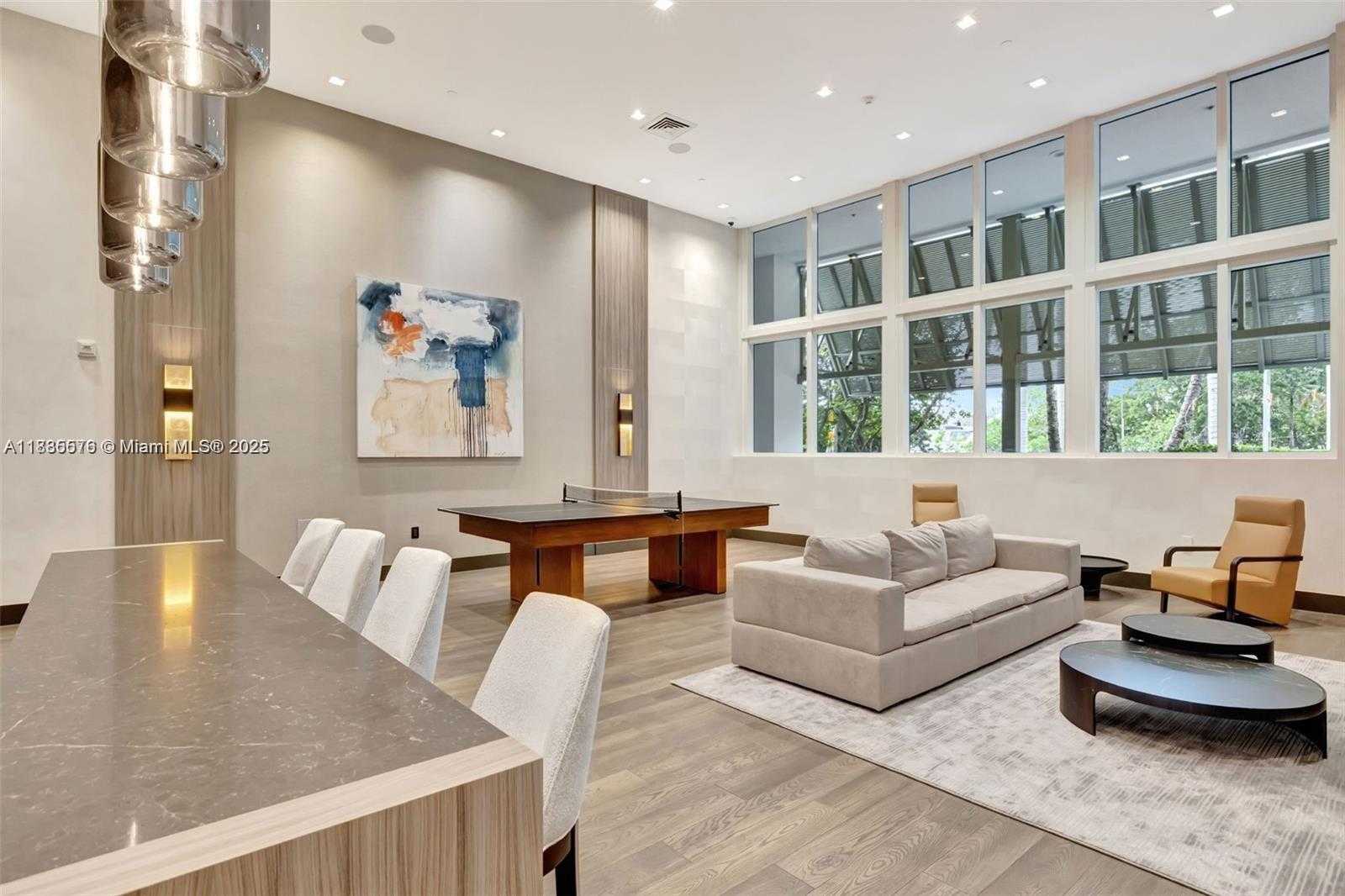 Small Image of 4100 ISLAND BLVD #701, Aventura Number 31
