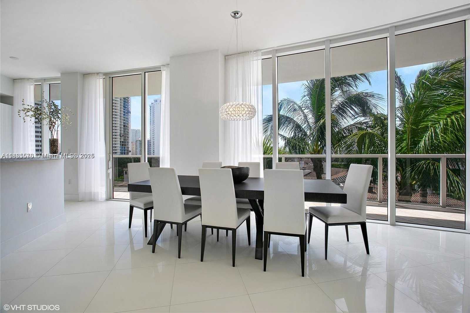 Small Image of 4100 ISLAND BLVD #701, Aventura Number 4