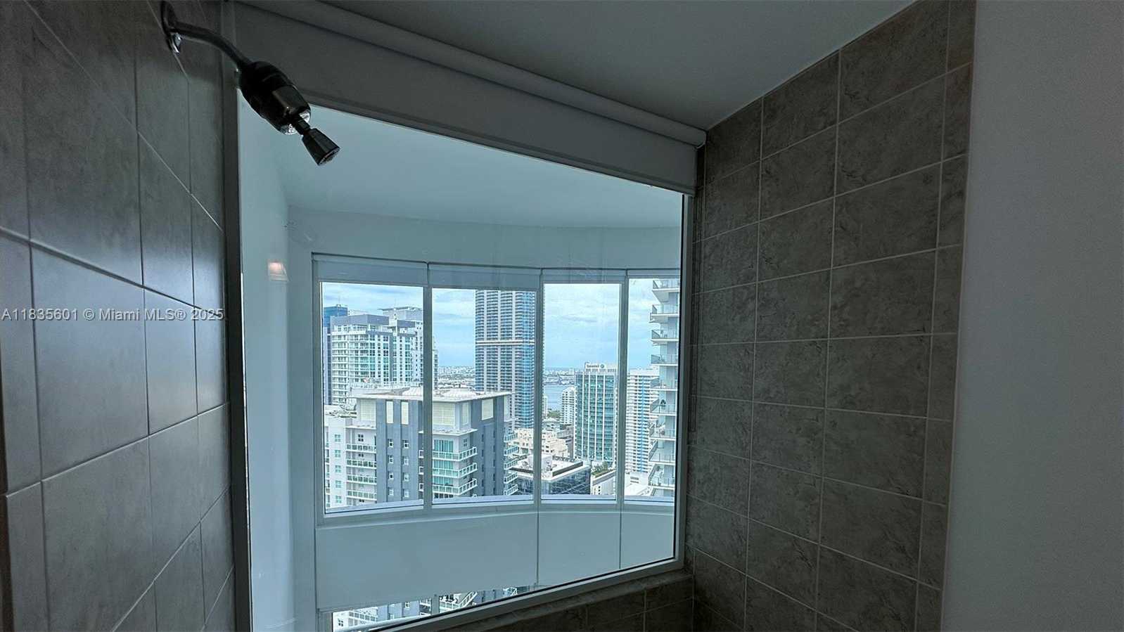 Small Image of 60 SOUTH WEST 13TH ST #3624, Miami Number 22