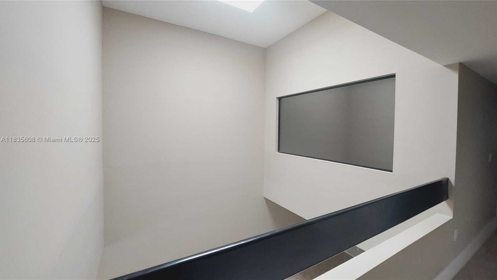Small Image of 255 POINCIANA DR #605, Sunny Isles Beach Number 10