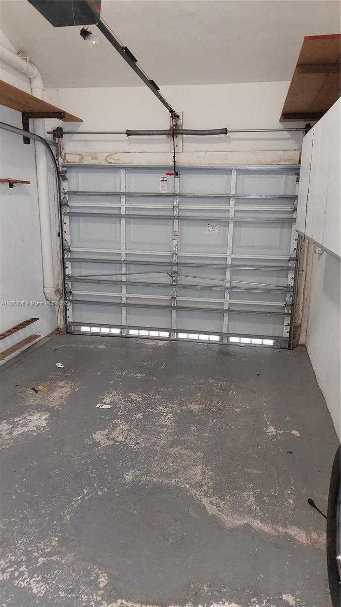 Small Image of 255 POINCIANA DR #605, Sunny Isles Beach Number 22