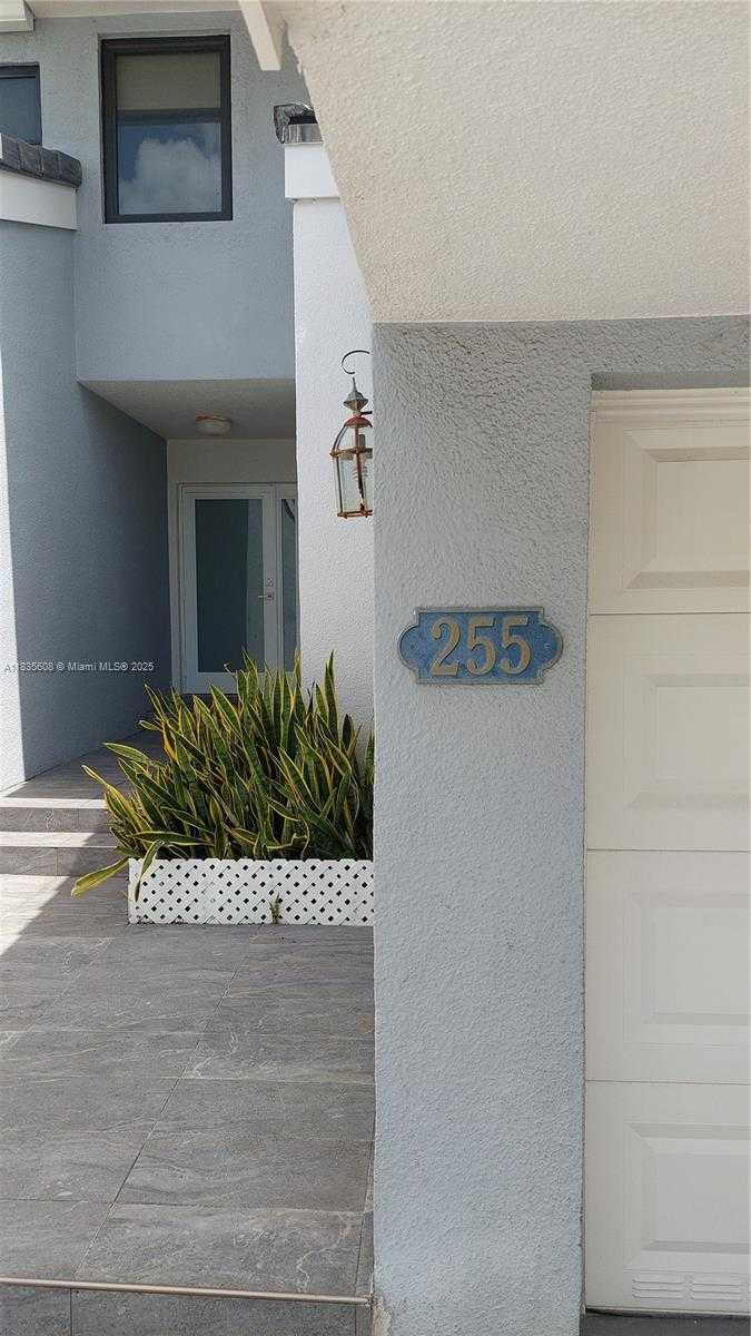 Small Image of 255 POINCIANA DR #605, Sunny Isles Beach Number 24