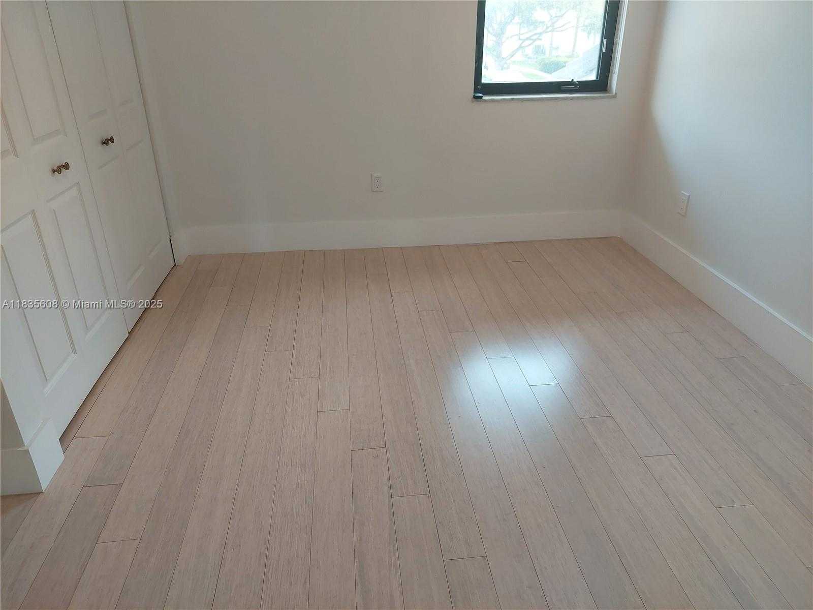 Small Image of 255 POINCIANA #605, Sunny Isles Beach Number 42