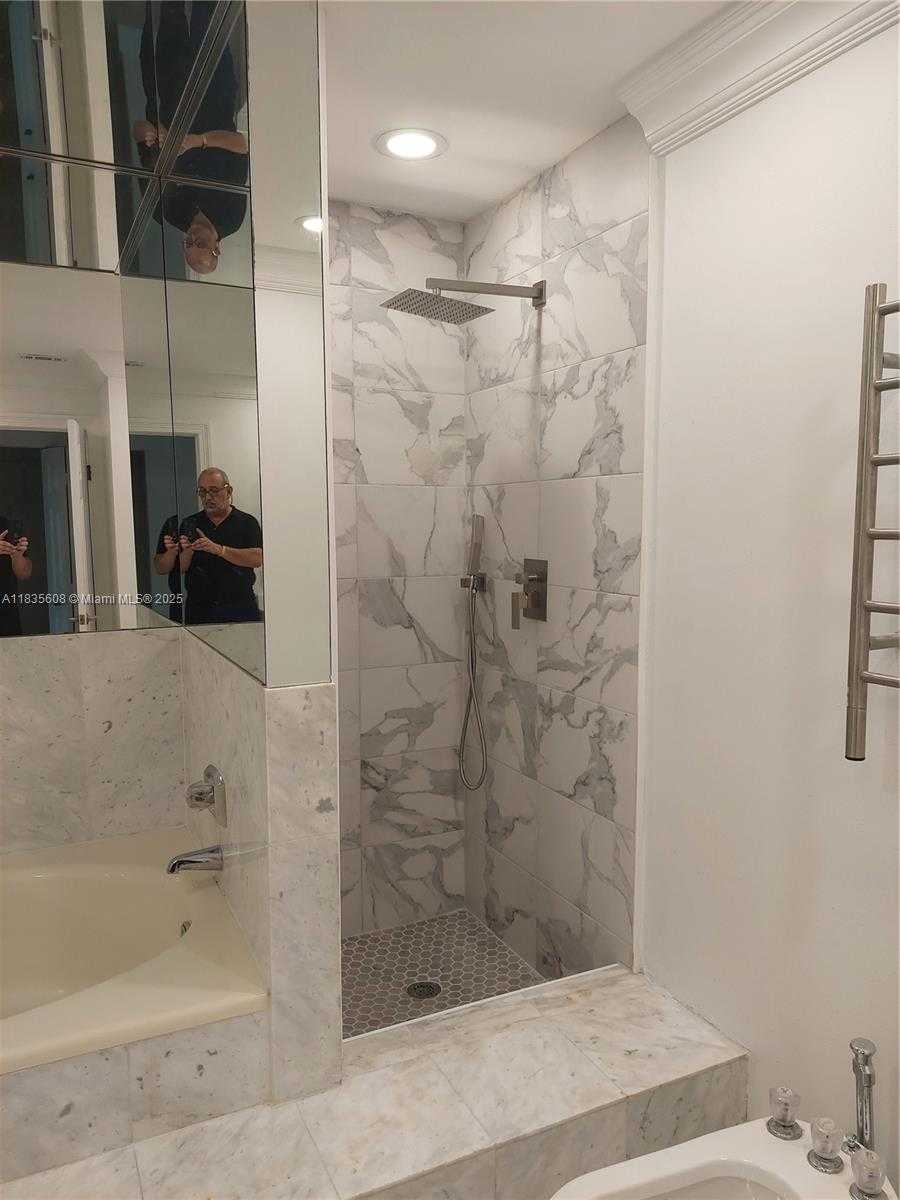 Small Image of 255 POINCIANA #605, Sunny Isles Beach Number 54