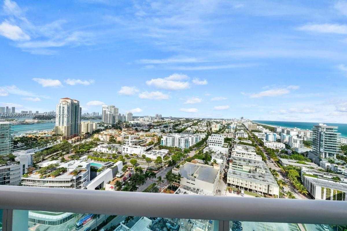 Small Image of 300 SOUTH POINTE DR #2305, Miami Beach Number 15