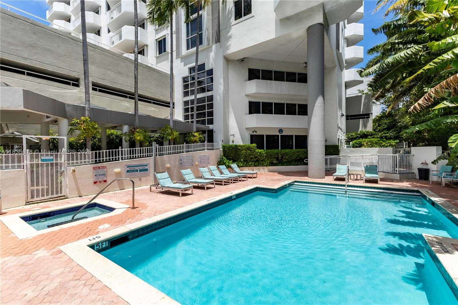 Small Image of 1621 BAY RD #906, Miami Beach Number 23