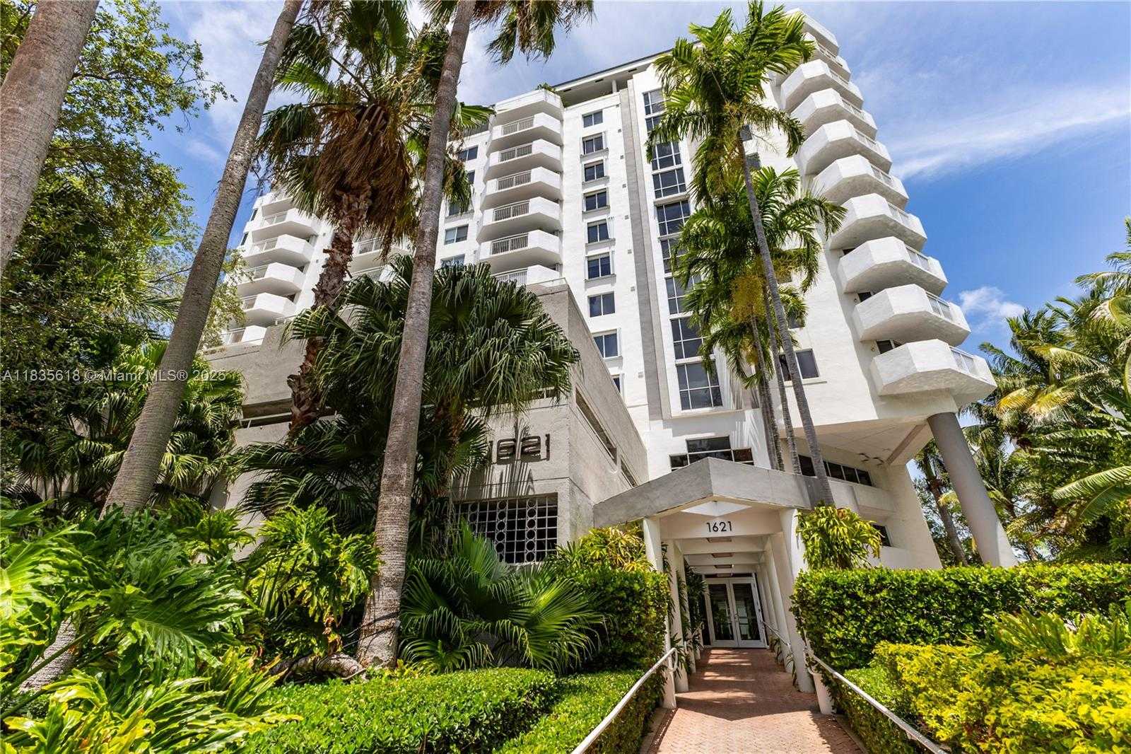Small Image of 1621 BAY RD #906, Miami Beach Number 29